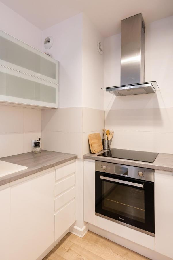Sluzew Manhattan Place Apartment Warsaw Exterior photo